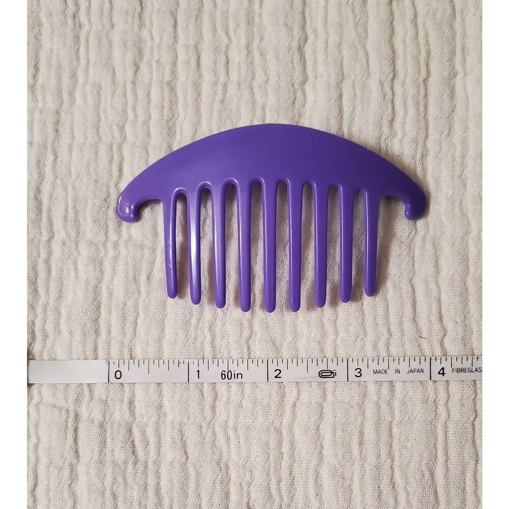Vintage Wings Hollywood Plastic‎ Hair Comb Purple